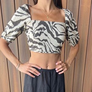 H&M zebra crop top